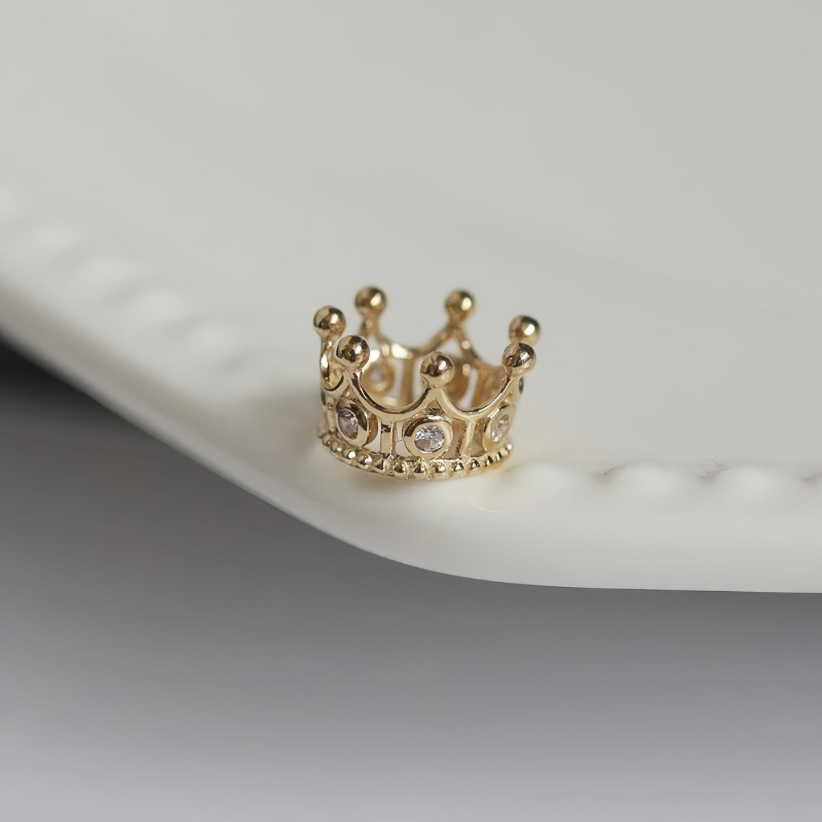 14K Gold Magic Love Crown Necklace